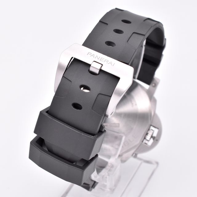 Panerai Submersible QuarantaQuattro PAM01229 Image 3